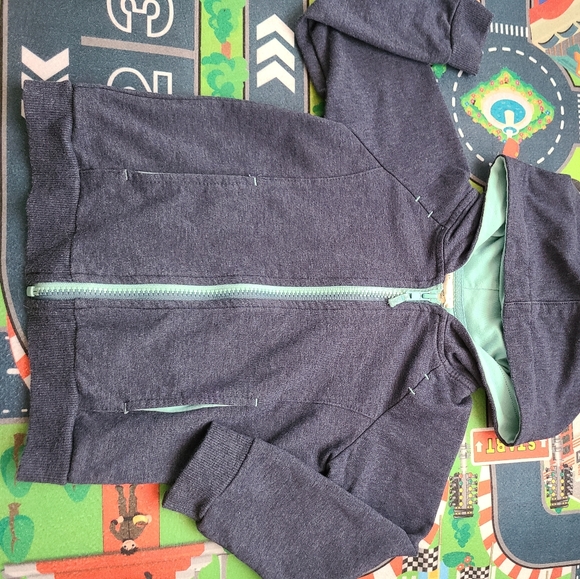 Shark fin Hoodie Rorie Whelan - Picture 7 of 7